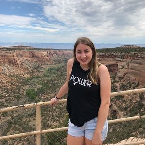 Meet your Posher, Alana